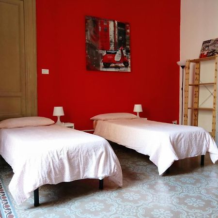 Jonathan Hostel & Guesthouse Palermo Exterior photo